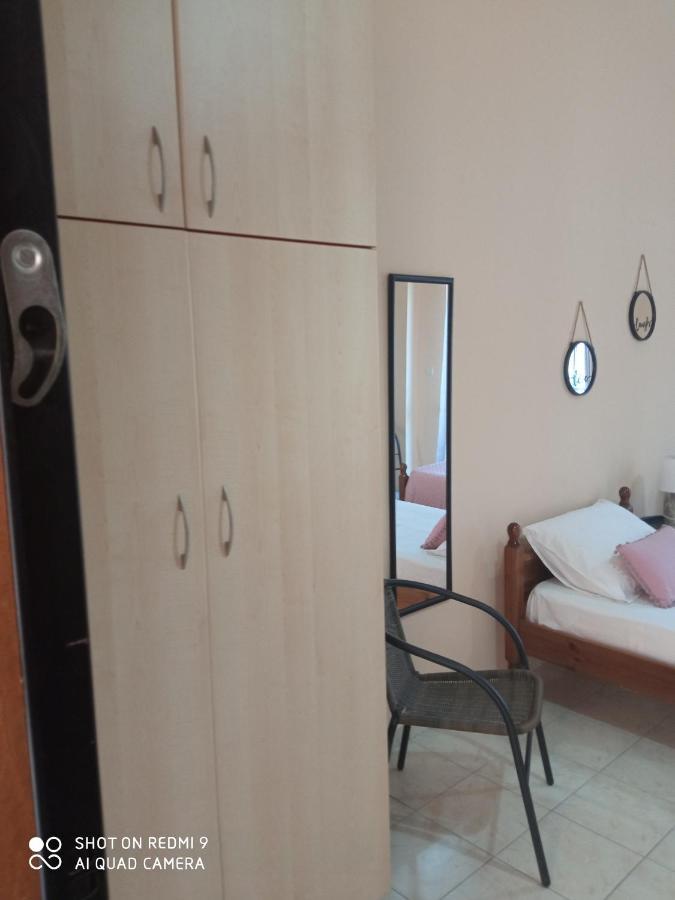 Home Патра Экстерьер фото