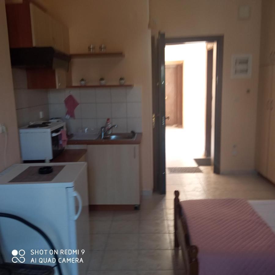 Home Патра Экстерьер фото